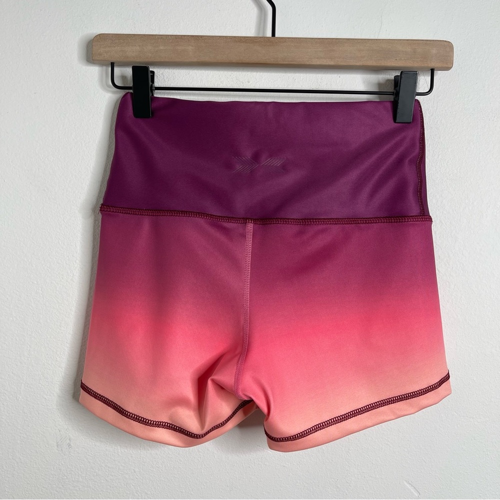 SWEDISH FALL Pink Flex Waist Shorts Berry Flame Size S Workout Gym CrossFit - Picture 6 of 16